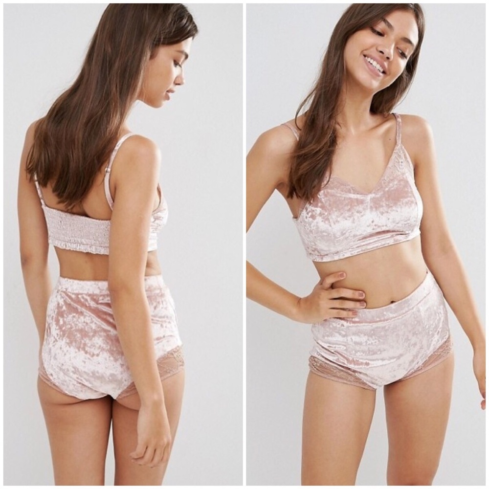 MINKPINK ‘Crush On You’ Pink Hotpant NWT